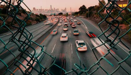 一个小细节讲明白：那份合同的补充条款里最容易踩的雷，90%的人都中招